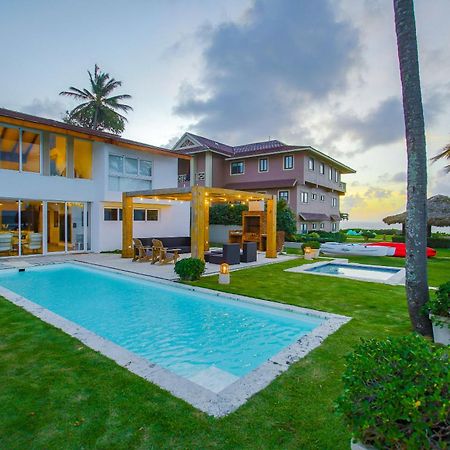 Modern And Comfortable Beachfront Villa In Cabarete Exterior photo